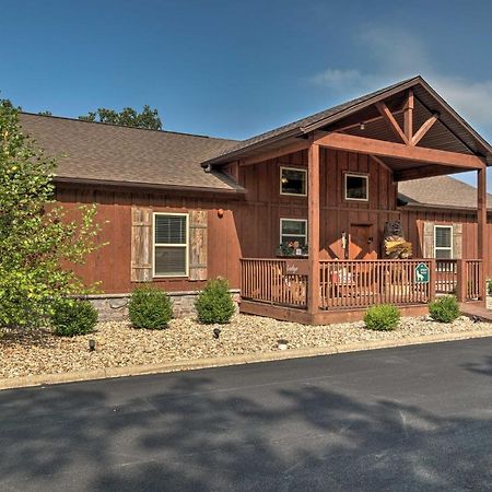 Branson West Cabin With Pool Access And Golfing Ngoại thất bức ảnh