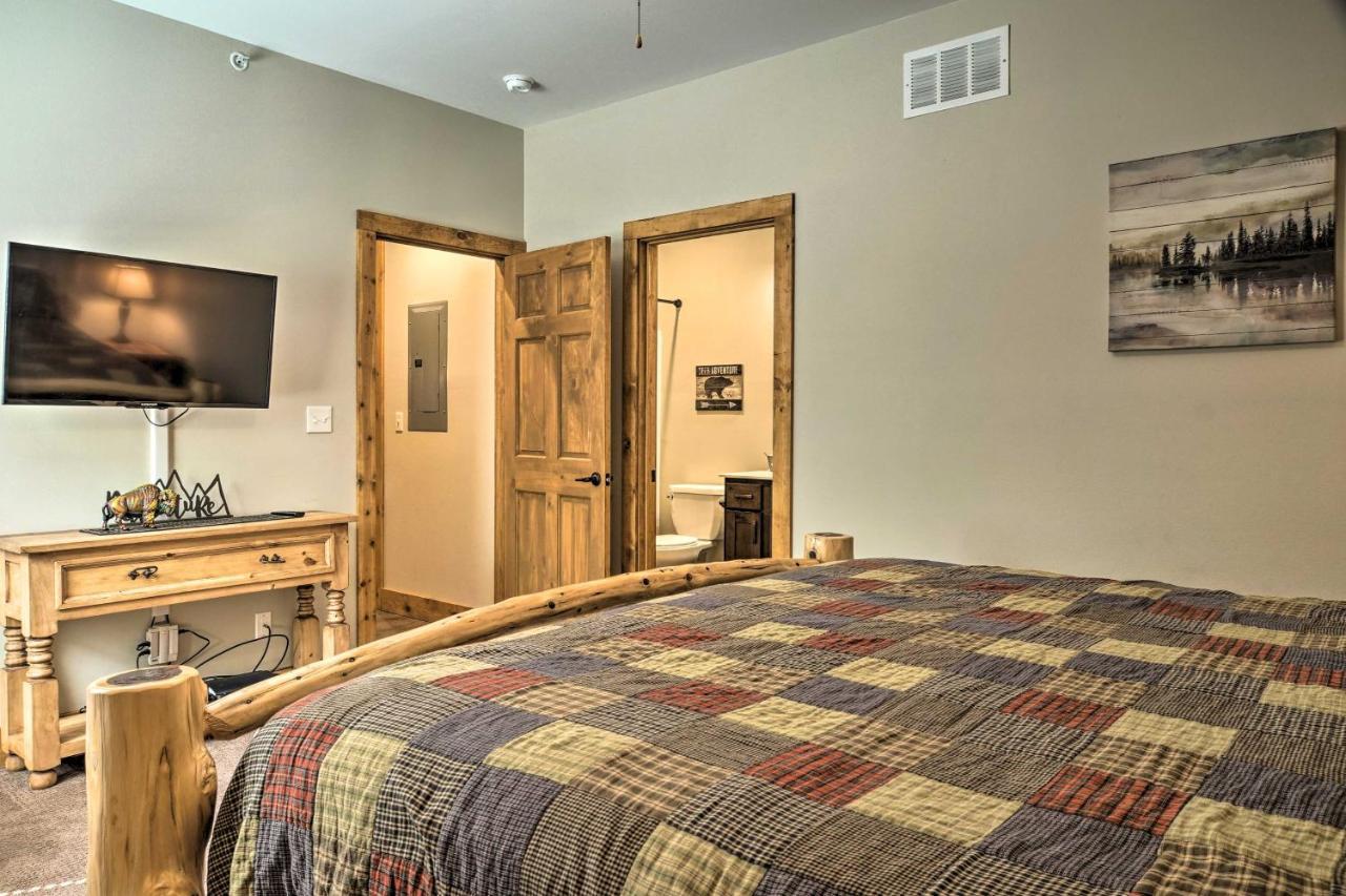 Branson West Cabin With Pool Access And Golfing Ngoại thất bức ảnh
