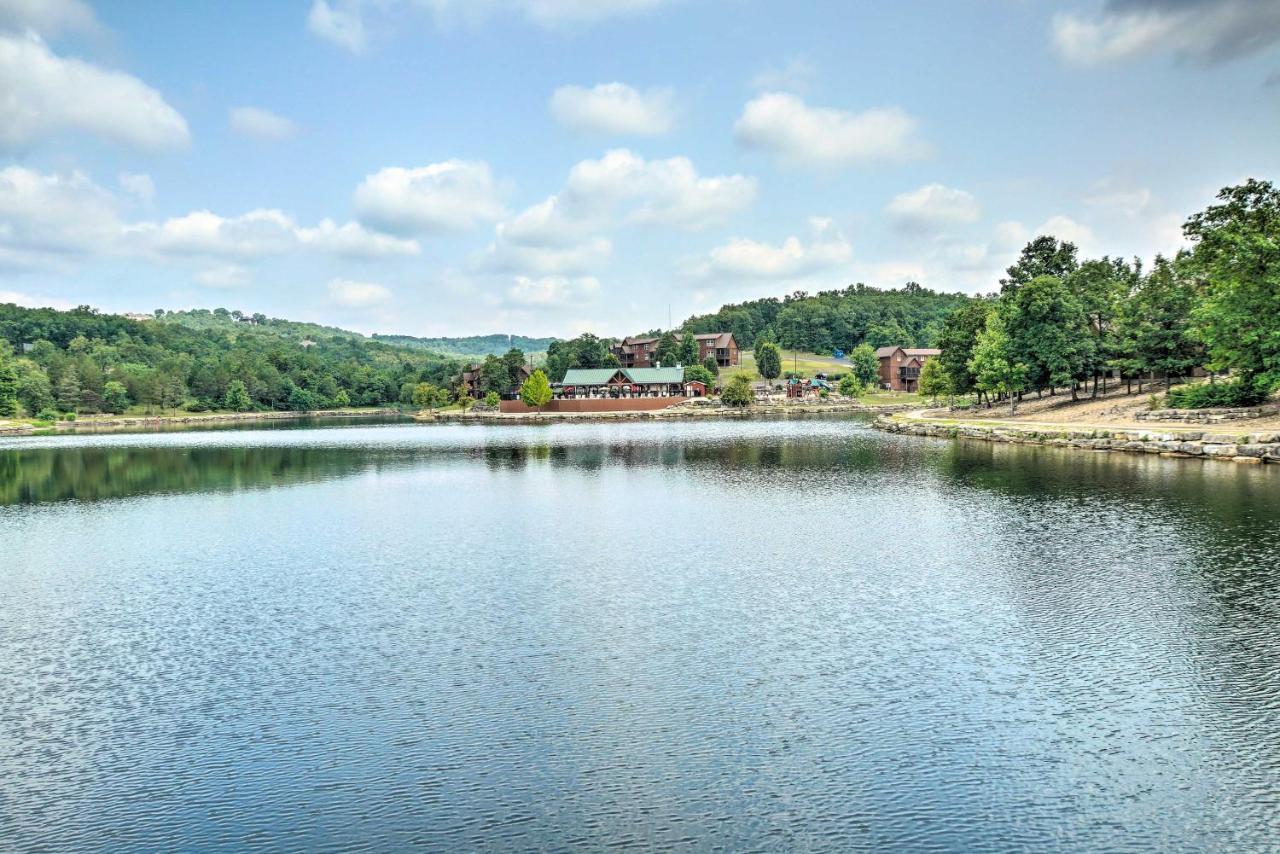 Branson West Cabin With Pool Access And Golfing Ngoại thất bức ảnh