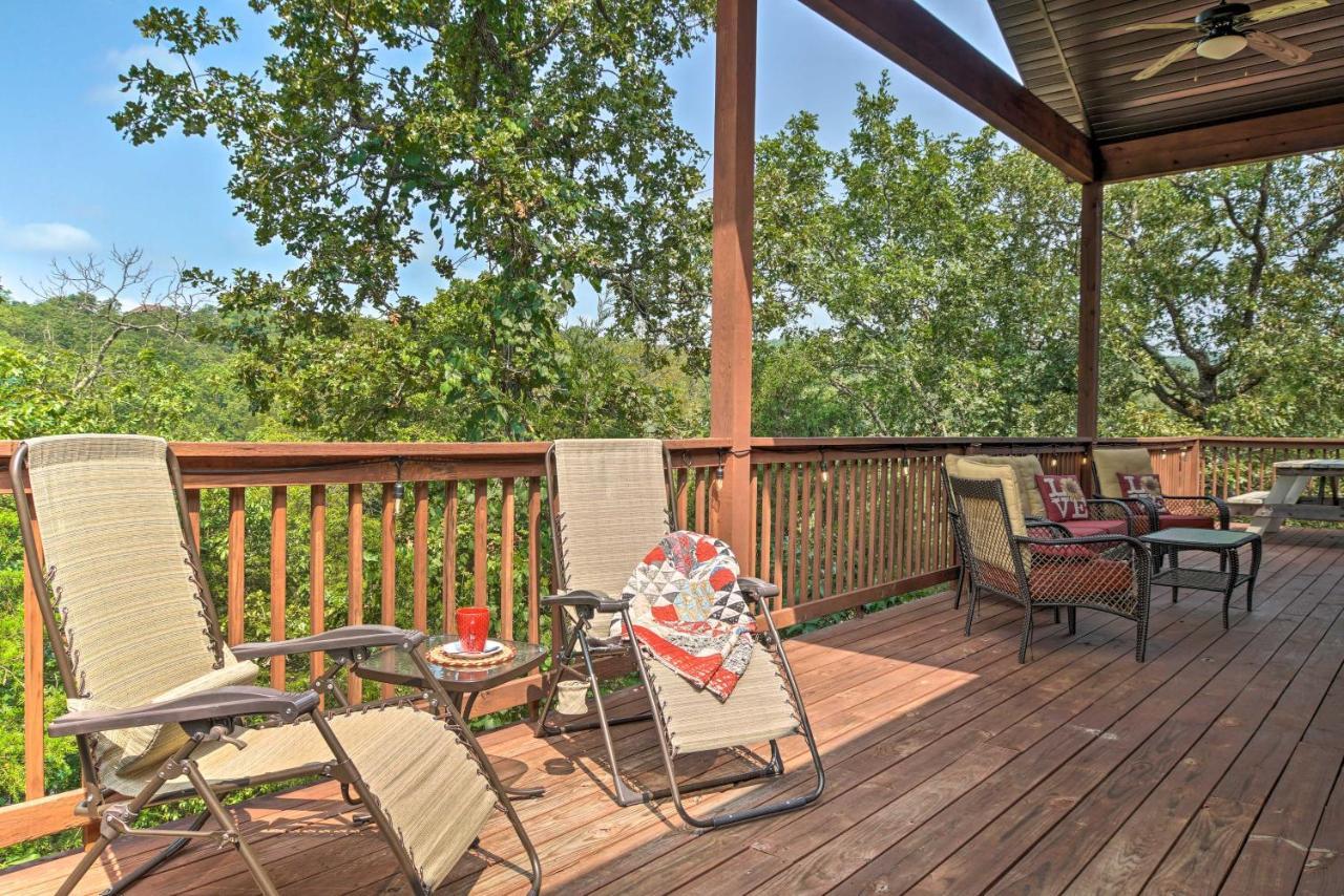 Branson West Cabin With Pool Access And Golfing Ngoại thất bức ảnh